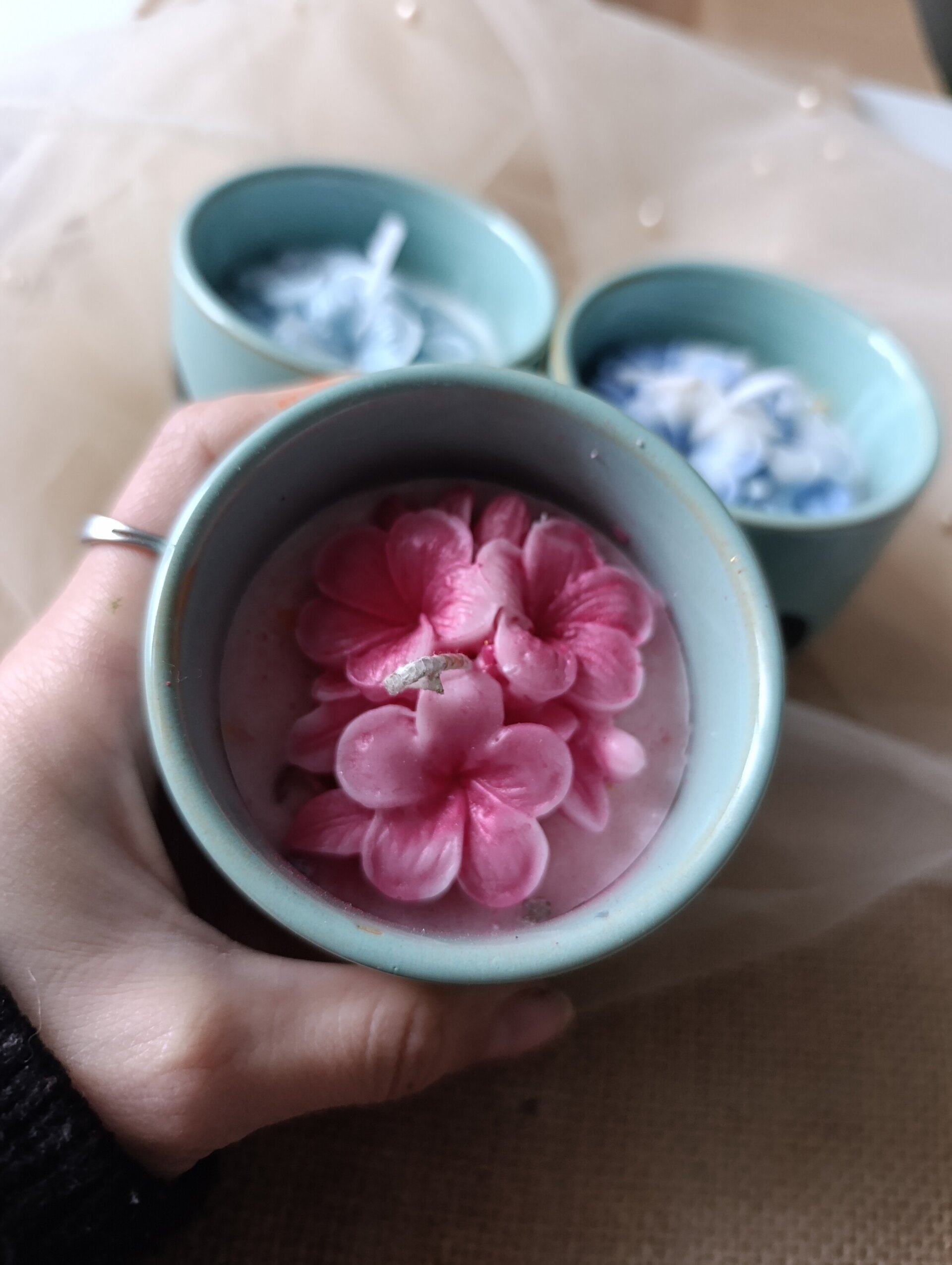 Velas en vaso de cerámica aroma coco vainilla - 3